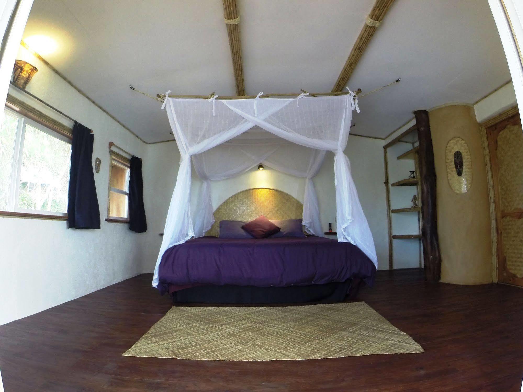Mandala Resort Neiafu Ngoại thất bức ảnh